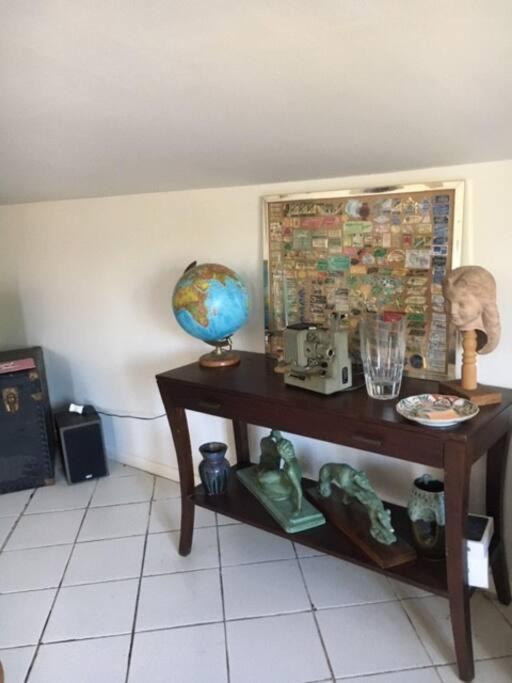 Le Depot Appartement Du Canal 80M2 A Champvert Екстер'єр фото